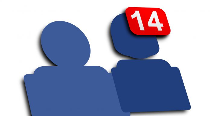 Okno chat w Facebook odchodzi do lamusa. Era Messengera