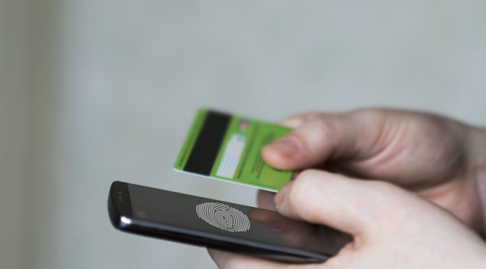 Dowód osobisty w smartfonie