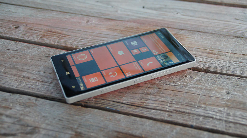 Lumia Windows 8.1 Phone