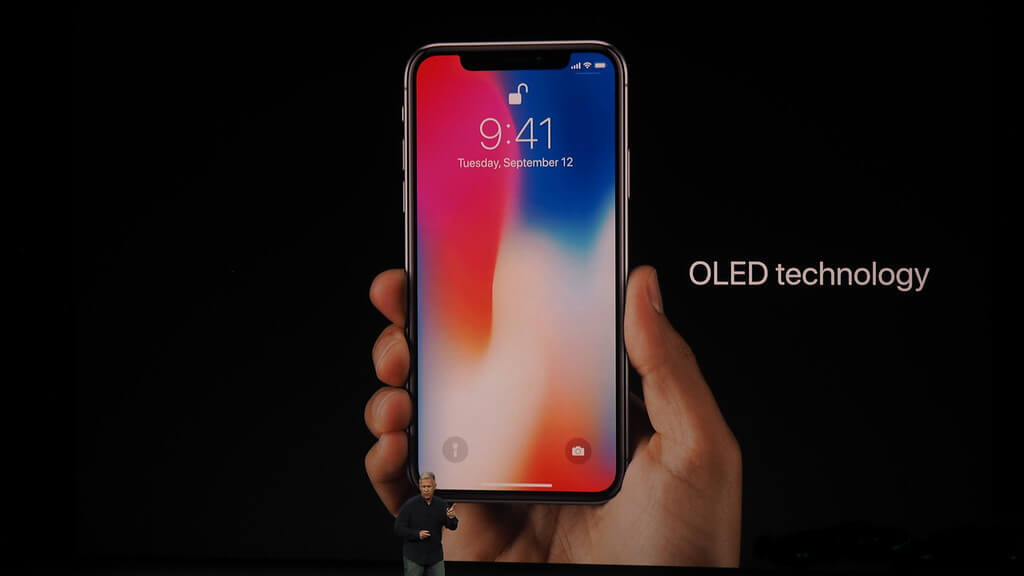 iPhone X OLED