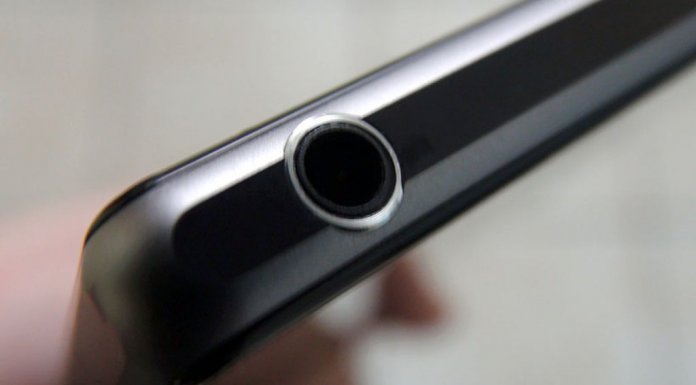 Sony Xperia jack