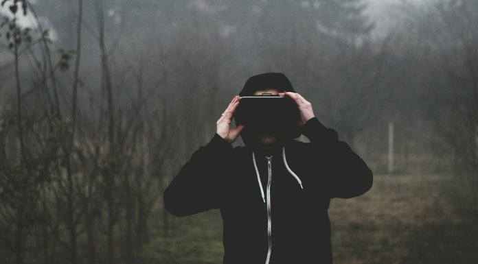 VR wirtualna rzeczywistość