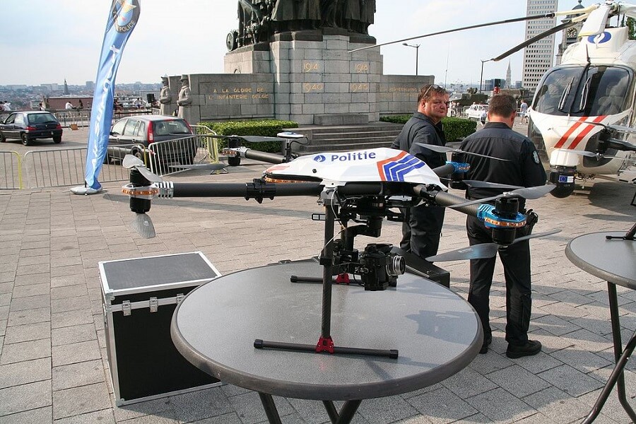 dron policyjny