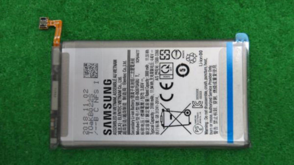 Samsung s21 аккумулятор. Самсунг e1100t батарея. Samsung s21 Ultra емкость аккумулятора. Samsung Galaxy s21 аккумулятор. Аккумулятор Galaxy s22 Plus.