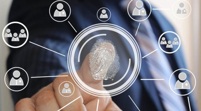 Czytnik w Galaxy S10 można oszukać odciskiem z drukarki 3D czytnik linii papilarnych