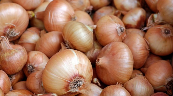 cebula, czosnek, onion, garlic, realme, china, smartfon, design