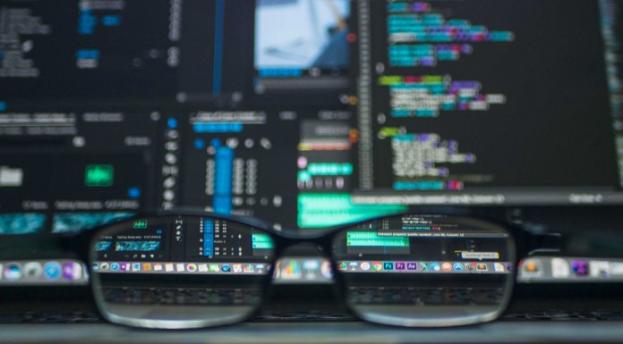 Monitor mobilny do laptopa – przegląd produktów monitor mobilny przegląd